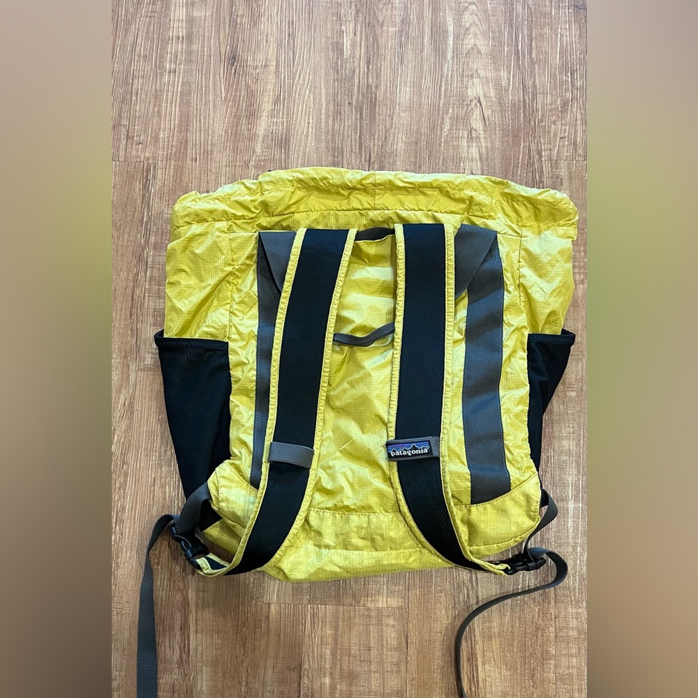 Patagonia lightweight travel tote - Picture 2 of 5